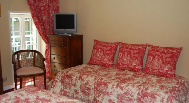 Трёхместный номер Standard Hôtel Auberge de la Motte Jean