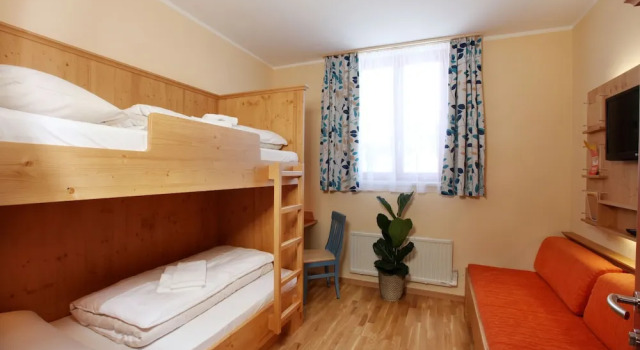 Апартаменты с 2 комнатами с видом на горы JUFA Hotel St Michael im Lungau