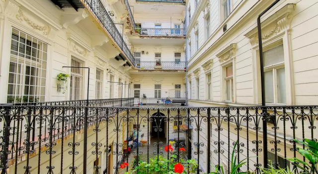 Kapital Inn Budapest, Varaa Hotelli Budapest Budapest