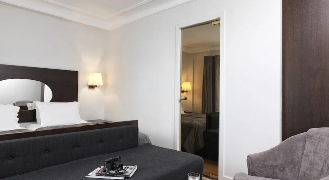 Трёхместный номер Standard с балконом Acropolis Hill Hotel