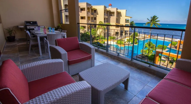 Апартаменты Deluxe с балконом Oceanfront el Faro Surf 302