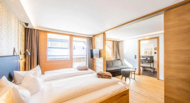 Люкс Deluxe Alpen Hotel Post