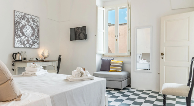 Di Lorenzi Albergo Diffuso, Book Hotel Bagnolo del Salento Salento