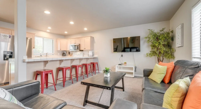 Апартаменты Family-friendly St George Condo w/ Community Pools