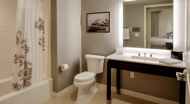 Двухместный люкс c 1 комнатой Residence Inn by Marriott Bath Brunswick Area