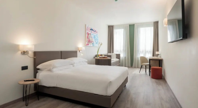 Люкс Hotel Plaza
