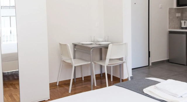Stylish New Paradise for 2 in Marousi