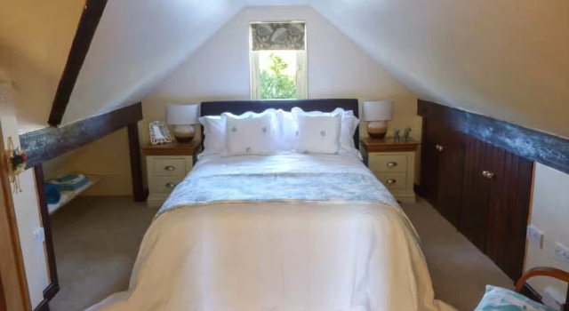 Honeysuckle Cottage, Varaa Lomakoti Mökit kohteessa Merseyside, Mökki