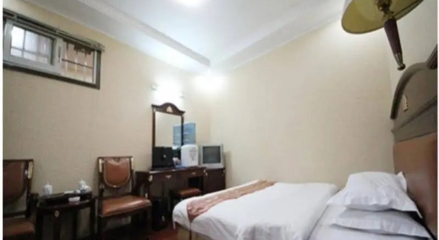 Jilv Hotel - Junjing Branch, Rezervasyon Otel Guangdong otoparklı oteller, Otopark
