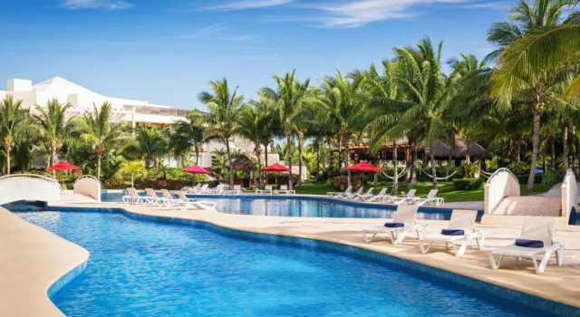 Четырёхместный люкс Luxury Walkout Iberostar Selection Riviera Cancun - All Inclusive