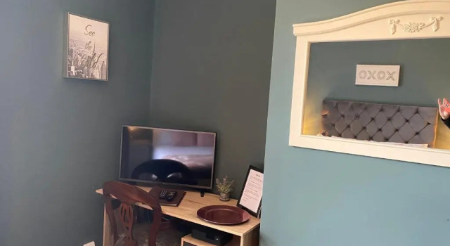 Люкс Deluxe Inn Cardiff