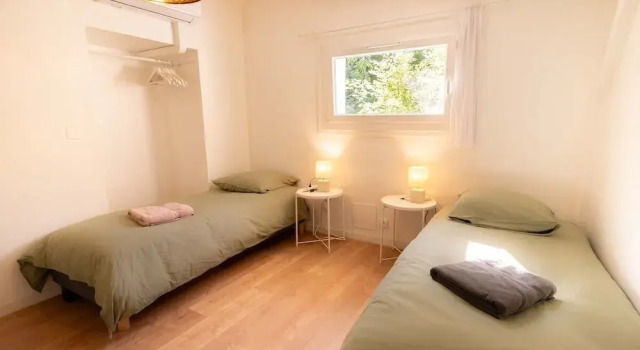 Коттедж Comfort с 3 комнатами с видом на сад La Maisonnette-Aix