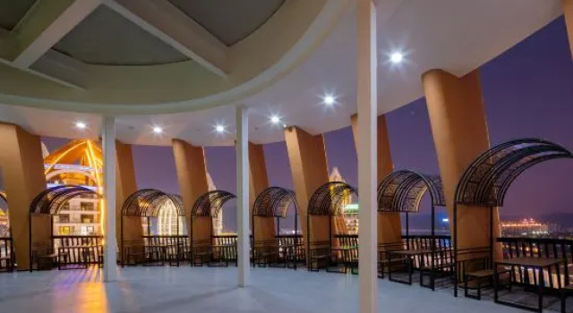 Xishuangbanna Jinghong Manzhou Hotel (Star Night Market), Prenota Hotel Hotel a Yunnan con piscina, Piscina