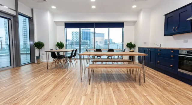 X1 Media City Trendy Pad, Забронировать Отель Бизнес-отели Англии, 4* 5*