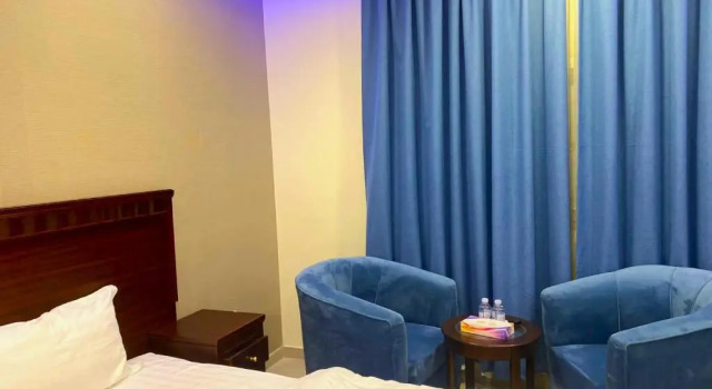 White Beach Hotel Suites