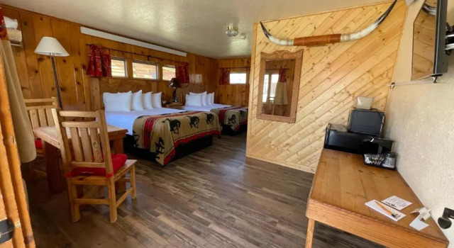 Четырёхместный номер Standard The Longhorn Ranch Resort Lodge & RV Park