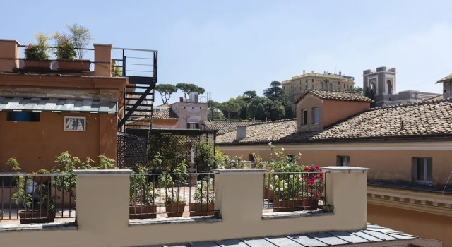 Aphrodite Apartment Piazza Venezia, Забронировать Апартаменты/квартира Отели Лацио с парковкой, Парковка