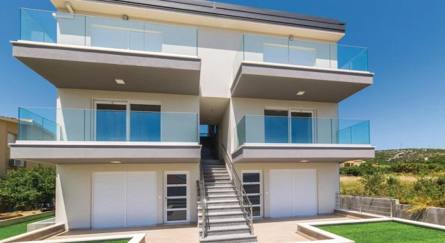 Nice Apartment in Trogir With 2 Bedrooms and Wifi