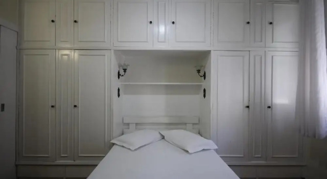 GoHouse Constante 702