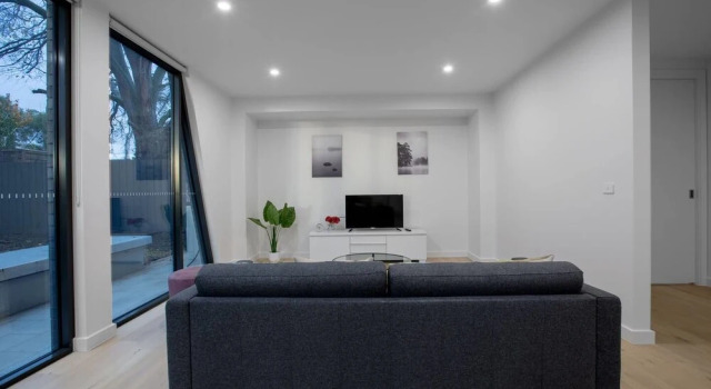 106*Modern Prestige*3-Storey New Establishment, Book Hotel Melbourne 