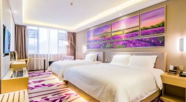 Люкс Business Lavande Hotel (Zhaoqing East Station Dinghu Mountain Scenic Area)