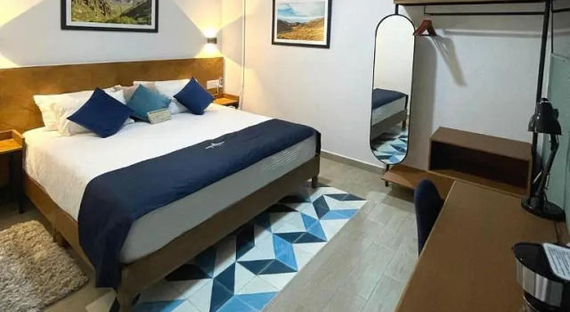 Люкс HOTEL CHURUMUCO