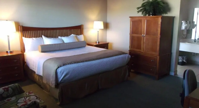 Двухместный номер Standard Econo Lodge Inn & Suites Vernal near Dinosaur Monument