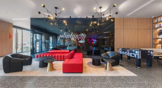 Ibis Hotel (Weihai Weigao Square Xingfu Gate), Prenota Hotel Hotel a Shandong con parcheggio, Parcheggio