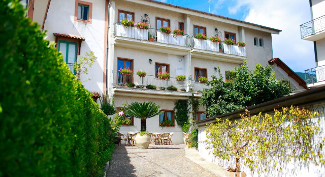 Hotel Nido Verde