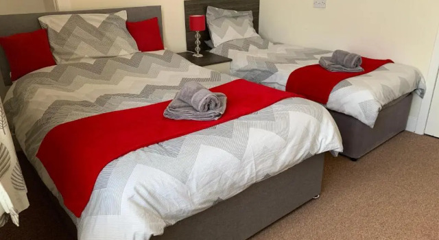 Апартаменты Charlotte Street 2 Bedroom Apartment