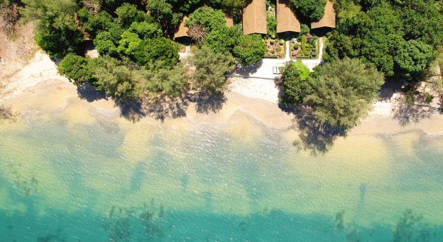 Семейное бунгало Heaven Beach Resort & Art