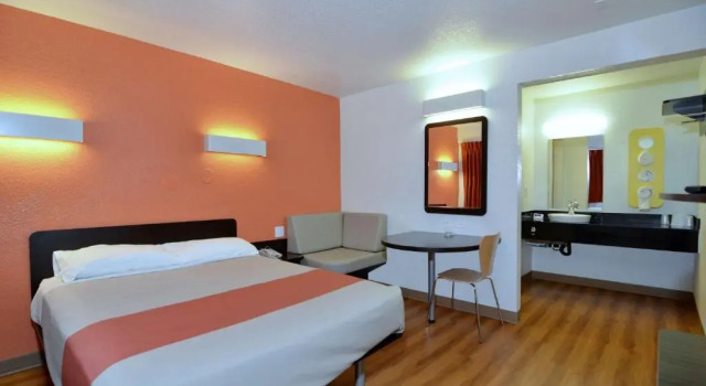Двухместный номер Deluxe Motel 6-Palm Desert, CA - Palm Springs Area