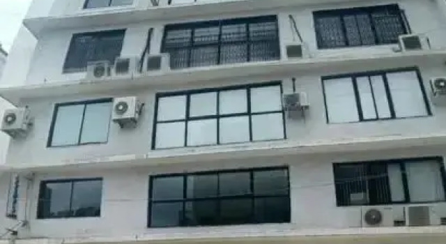 shiv sai dormitory, Rezervovat Hotel Hotely v Gujarat s parkováním, Parkování