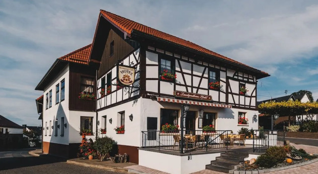 Landgasthaus Pfahl, Prenota Hotel Wershofen Ahrtal
