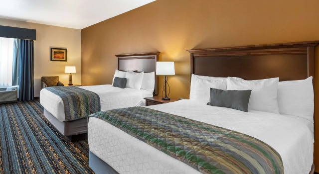 Четырёхместный номер Standard Best Western PLUS Casper Inn & Suites
