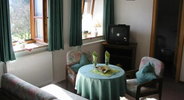 Berggasthof-Pension Oberkälberstein, Varaa Hotelli Hotellit Baijeri pysäköinnillä, Pysäköinti