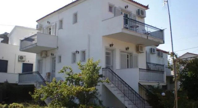 Evridiki Studios, Rezervasyon Otel Anaxos Midilli