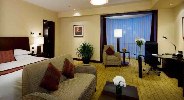 Yun-Zen Jinling World Trade Plaza Hotel