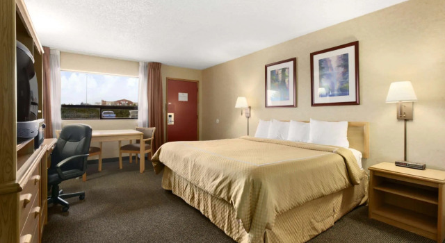 Двухместный номер Standard Days Inn by Wyndham Oklahoma City Fairground