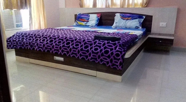 Janardan Homestay Puri