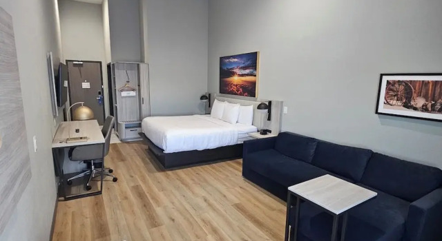 Люкс La Quinta Inn & Suites by Wyndham DeSoto