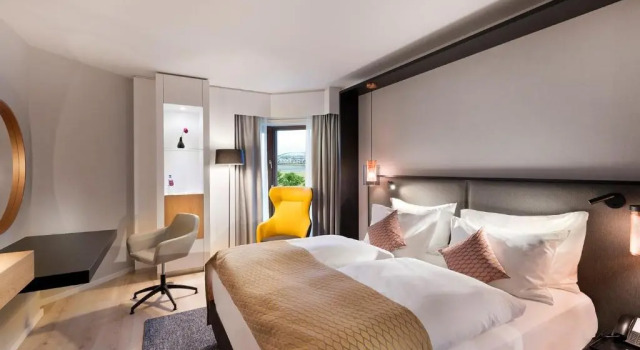 Двухместный номер Standard с видом на реку Crowne Plaza Düsseldorf - Neuss by IHG
