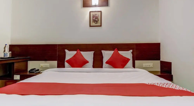 Townhouse 937 The Grand Hospitality, Забронировать Отель Отели Тируппур с завтраком, Завтраки