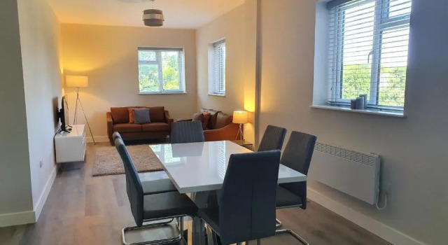 Апартаменты Pembroke Self Catering Apartments