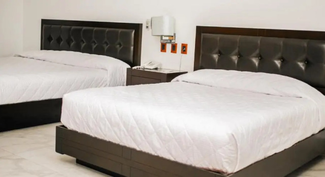 Hotel María Dolores San Luis Potosí, Забронировать Отель Сан Луис Потоси Мексика