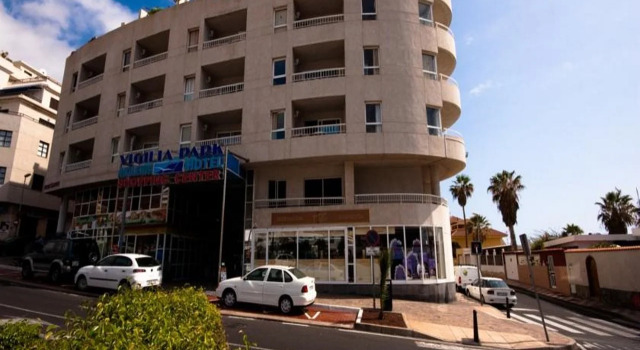 Apartamentos Vigilia Park