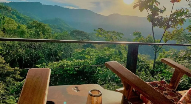 Вилла Natures Edge Boutique Hotel