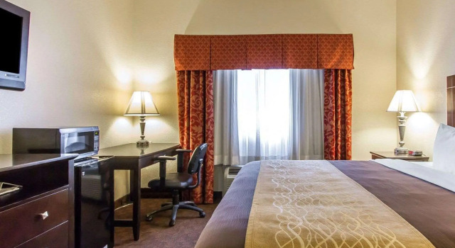 Двухместный номер Standard Comfort Inn & Suites Atoka