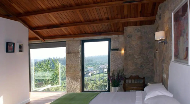 Коттедж с 2 комнатами Casa do Cebro Casa con piscina y jacuzzi privados