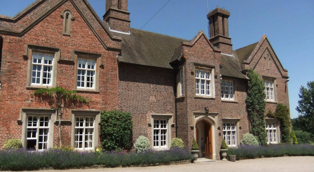 Dunsley Hall Hotel, Prenota Hotel Stourbridge 